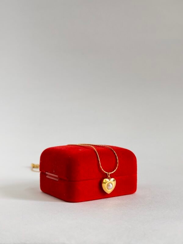 Pearl Heart Necklace