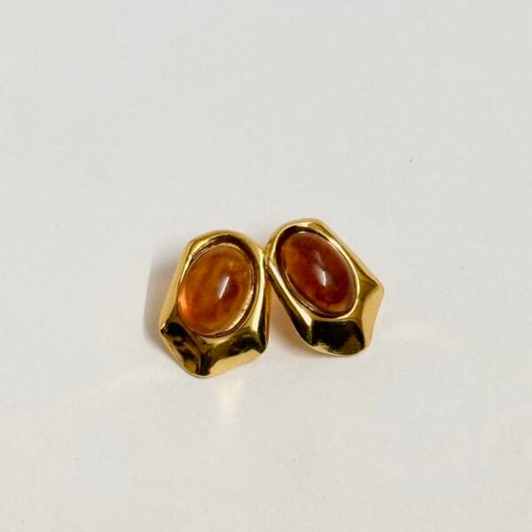 Molten Sienna Stud