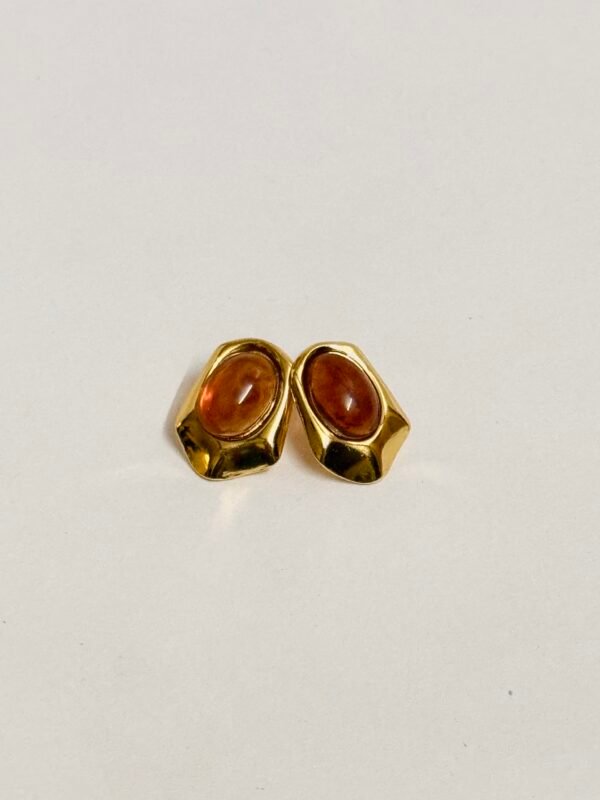 Molten Sienna Stud